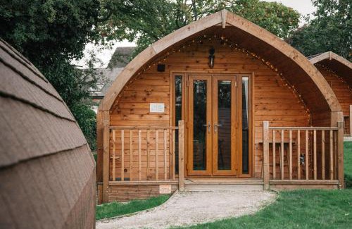 Crich Cabin | Saints' Meadow