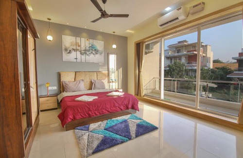 Parshwapuram House | Saisarkar villa