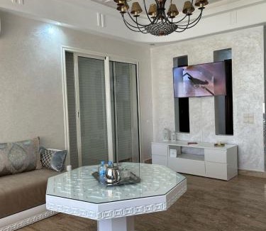 Malabata Apartment | Sakana bleu résidence familiale avec piscine en front de mer