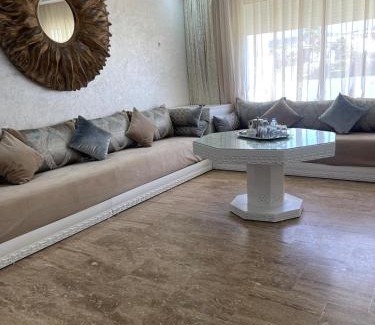 Malabata Apartment | Sakana bleu résidence familiale avec piscine en front de mer