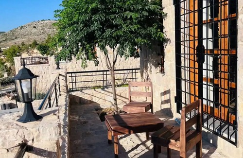 Beiteddine House | Sakura @ Ethos