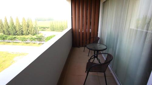Cikarang Hotel | Sakura Park Hotel & Residence