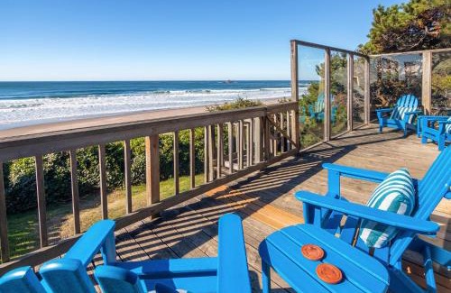 Roads End House | Salal Bluff