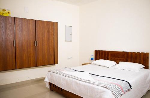 Vyttila House | Salalah Enclave - 3 AC Bedroom House at Vytilla, Kochi