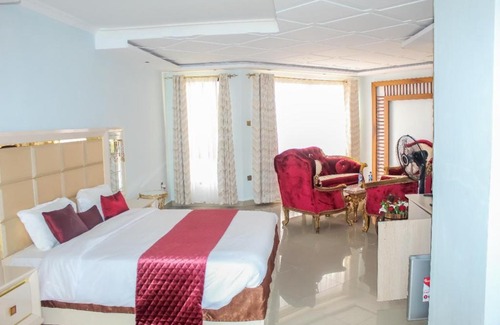 Mtwapa Hotel | Salama Bling Beach Resort