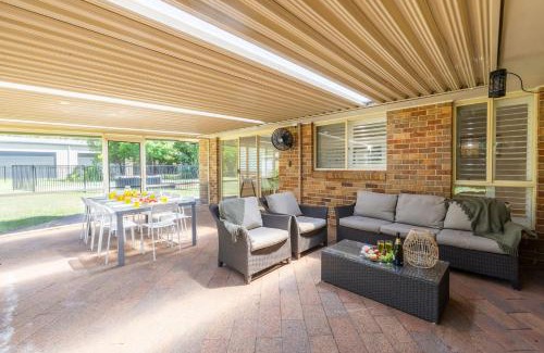 Salamander Bay House | Salamander Sanctuary, 204 Salamander Way - pool, pets, linen, aircon, Wi-Fi