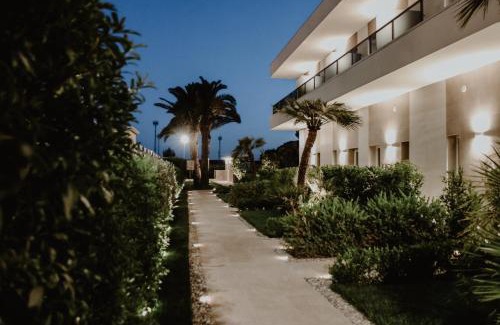 Margherita di Savoia Hotel | SALAPIA SALIS RESORT