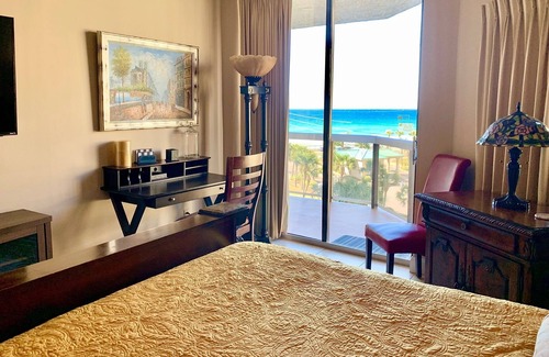 Miramar Beach Condo | SALE $249/N 4/6-26! FREE Beach SRVC! Free Beach Bonfires M/F! Ocean Views!