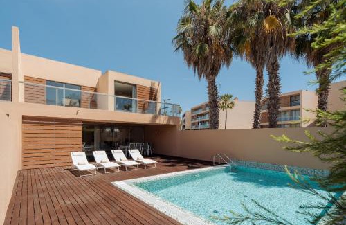 Salgados Villa | Salgados Premium Beach Villa by DA'Home