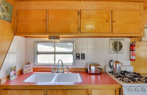 Salida House | Salida Vacation Rental w/ Views ~ 6 Mi to Downtown