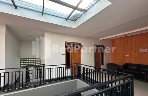 Surakarta Hotel | Salim Living RedPartner