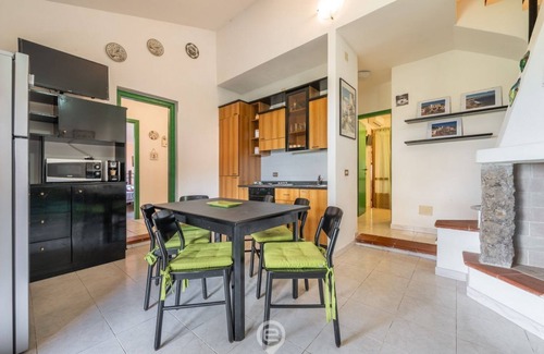 Calasetta House | Salina Heaven Retreat 1