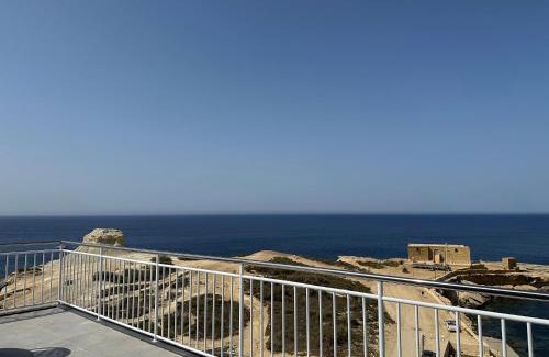 Marsalforn Apartment | Salini Suites