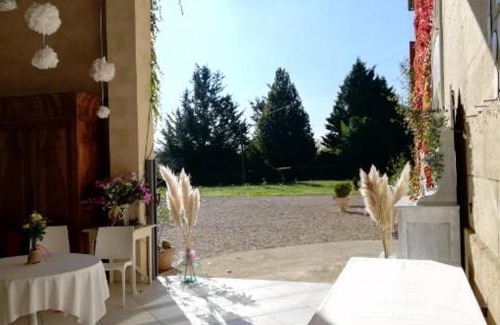 Rouffignac Villa | Salle de réception et hébergements