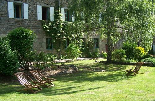 Marcols-les-Eaux Bed & Breakfast | Salomony Chambre d'Hôtes