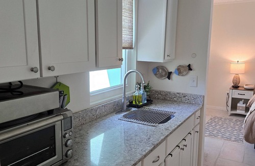 Panacea Cottage | SALT AIR AND SERENDIPITY Unit B