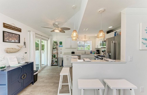 Holmes Beach House | Salt Air East managed by Beach Retreats FL Anna Maria Island