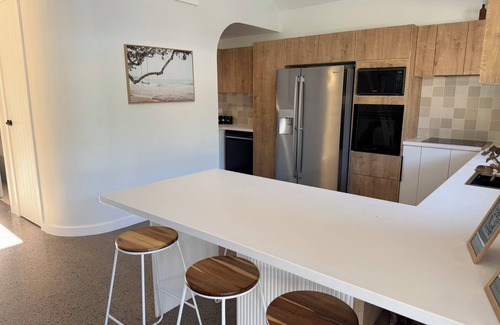 Horseshoe Bay House | Salt Ayres on Magnetic Island, the perfect tropical getaway