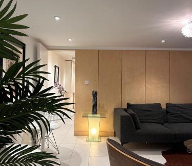 Kemptown Apartment | Salt Life Modern Retreat