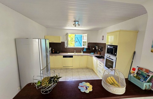 Le Diamant Villa | Salt pool 3 bedrooms 2 bathrooms, 400 m from the sea and the village