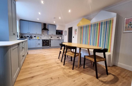 Saltburn-by-the-Sea Apartment | Salt & Surf-Sea Views in Saltburn
