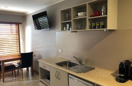 Middleton Beach Bed & Breakfast | Saltair Luxury Accommodation - Adults Only