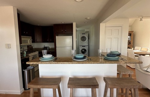 Fairhaven House | Saltmarsh Beach House steps from the beach!