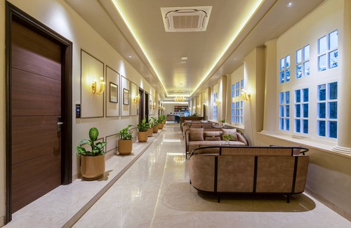Connaught Place Hotel | Saltstayz Autograph Connaught Place