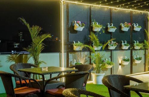 Jharsa Village Hotel | Saltstayz Select - Unitech Cyber Park & Sector 39