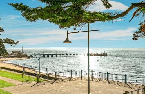 Cowes Apartment | Saltwater Haven