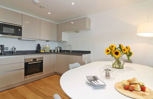 Lusty Glaze Apartment | SALTWATER, ONE LUSTY GLAZE, family friendly, with a garden in Newquay