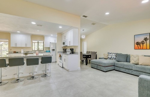 Joel House | Saltwater Pool & Lanai: Lehigh Acres Escape!