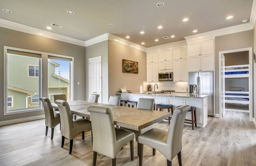 Indian Beach House | Salty Blue Mermaid | Newly Built, Fireplace!