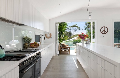 Newport House | SALTY DAZE by Palm Beach Holiday Rentals