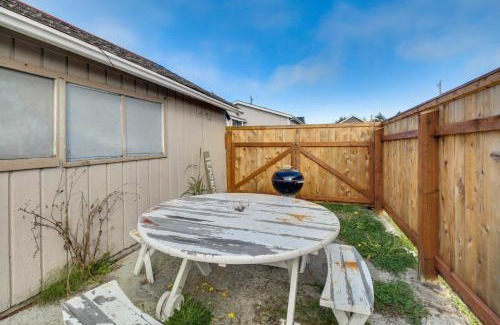 Pacific Beach House | Salty Dog
