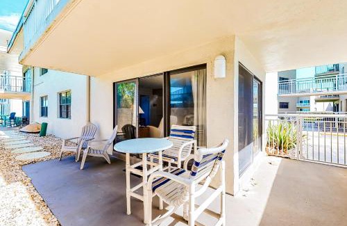 New Smyrna Beach Apartment | Salty Mermaid