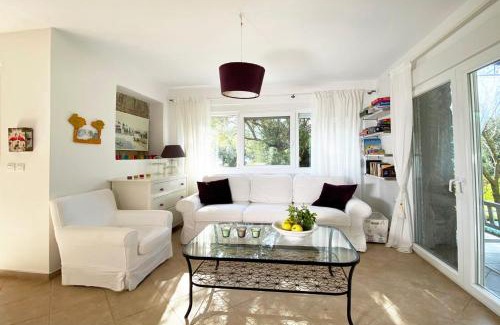 Sithonia Villa | Salty Olive Villa, Akti Salonikiou #FeelsLikeHome