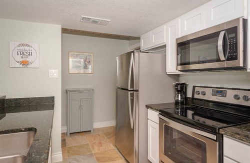 Rockport Condo | Salty Pelican | Views + Pool, Hot Tub & Fishing