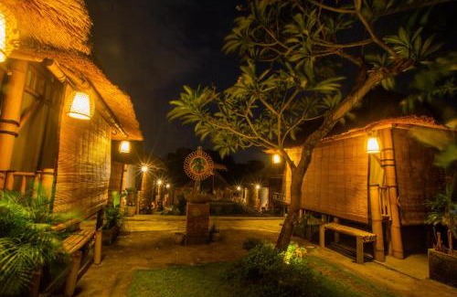 Batu Bolong House | Salty Shakas Bamboo Stay Canggu