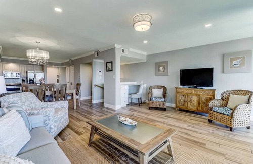 Fernandina Beach Apartment | Salty Smiles at Shipwatch on Amelia Island
