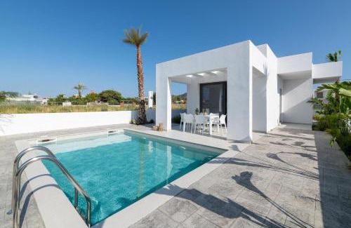 Petaloudes Villa | Salty Sun Luxury Villas
