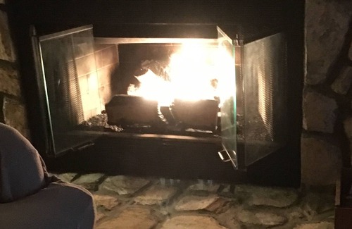 Saluda Cabin | Saluda Cabin with Hot Tub, Year Round Views and Wifi Internet and Direct TV!