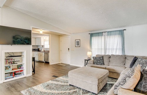 Prosperity House | Saluda River Retreat w/Boat Ramp & Water Views!