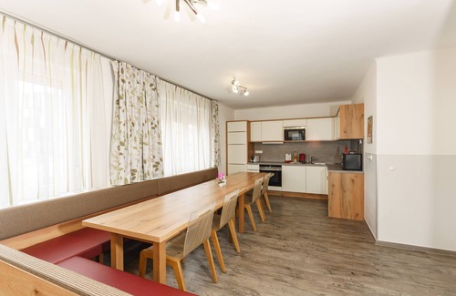Loretto Apartment | Salzburg: Apartment RIVERSIDE 2 for 1 - 12 people