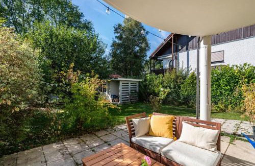 Furstenfeldbruck District Apartment | Sam's Homestay