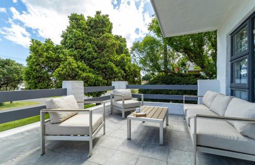 Voelklip House | SAM's - Sea And Mountain