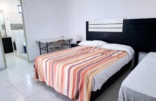 Downtown Cancun House | Samba rooms