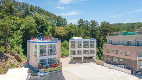 Samcheok House | Samcheok sky Pension