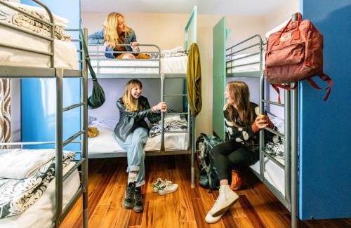 Ocean Beach Hostel | Samesun Ocean Beach Hotel & Hostel