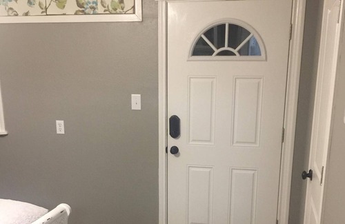 Abilene Apartment | Sammy's Place